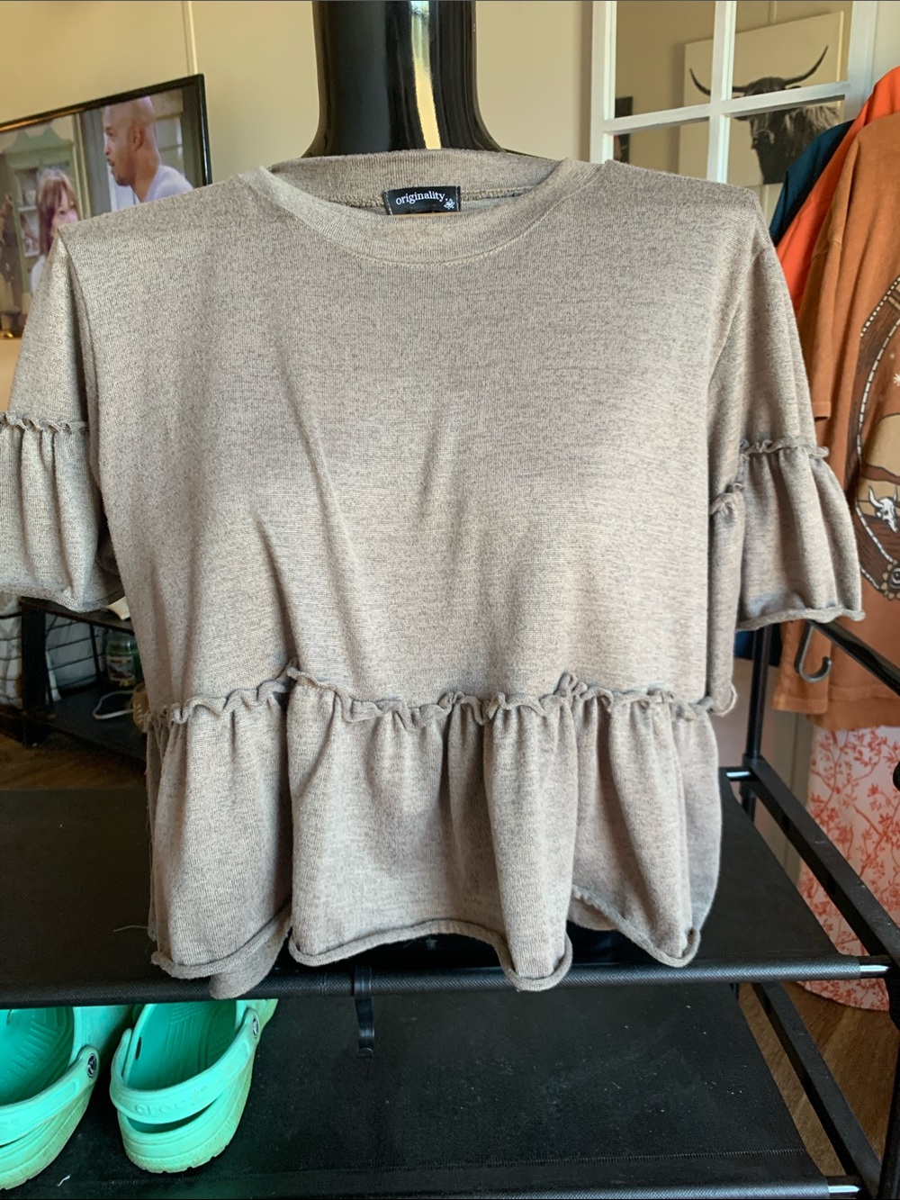 #58 Everyday Ruffle-Hem Crop Top — Taupe